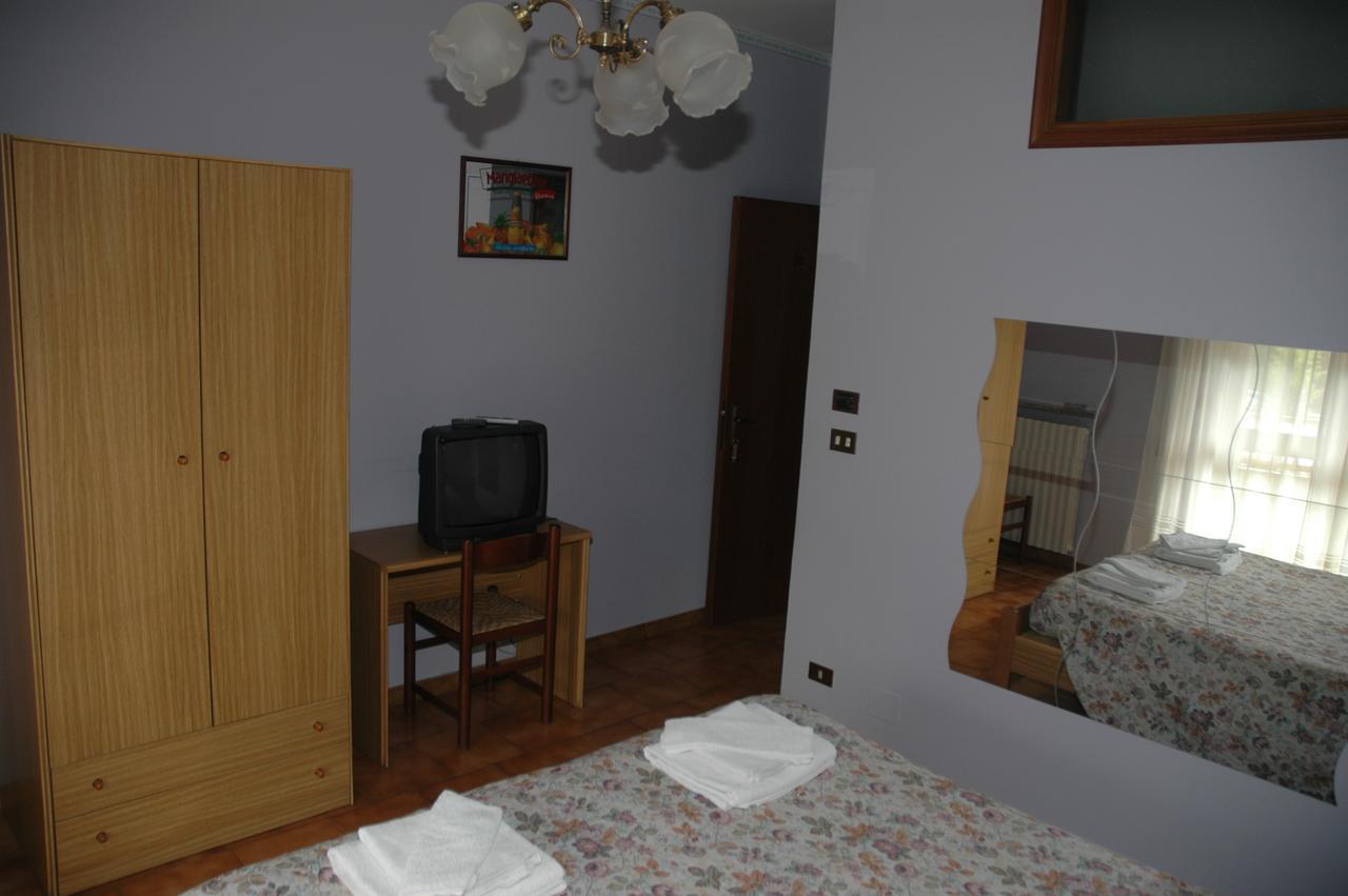Hotel Valentino Perosa Argentina Εξωτερικό φωτογραφία